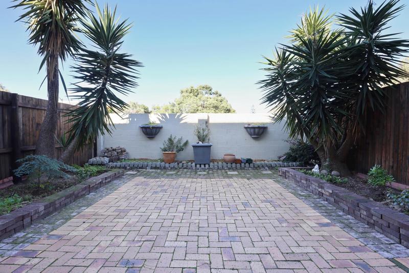 To Let 3 Bedroom Property for Rent in Parklands Western Cape